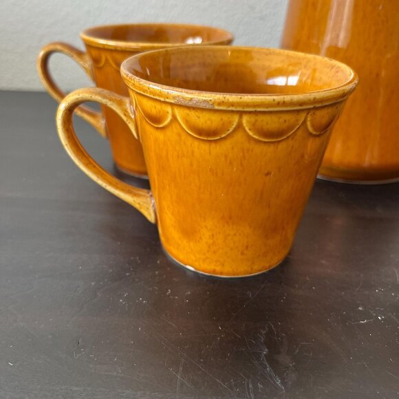 Homer Laughlin Golden Harvest Coffee Set // Coffee Pot & Four Cups - Picture 2 of 8